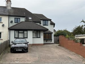 Cricketts Lane, Chippenham